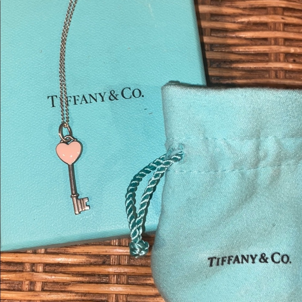 Authentic Tiffany’s necklace